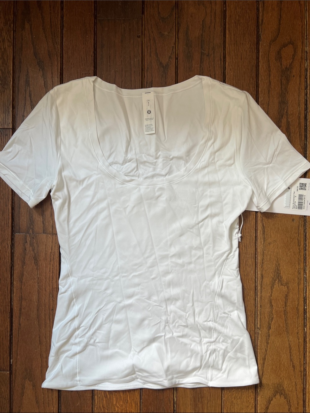 Lululemon White Nulu Scoopneck Short Sleeve Tee Size Small NWT